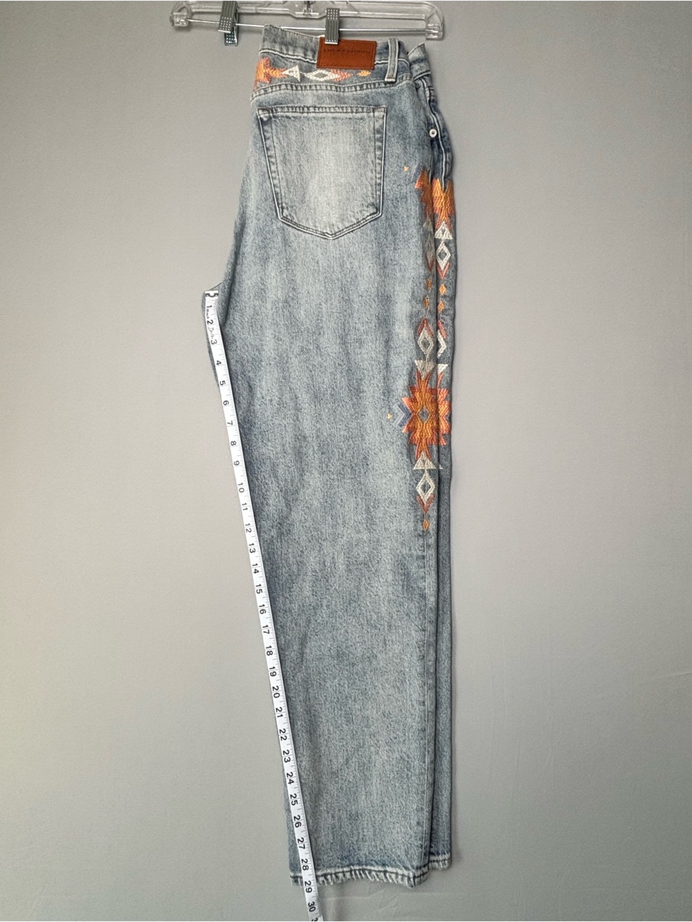 Lucky Brand Women’s Size 14 Light Wash Jeans with Orange Embroidered Navajo Trim - Picture 4 of 13